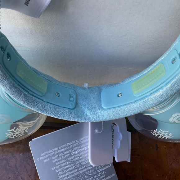 Disney parks Christmas light up ears - Picture 3 of 3